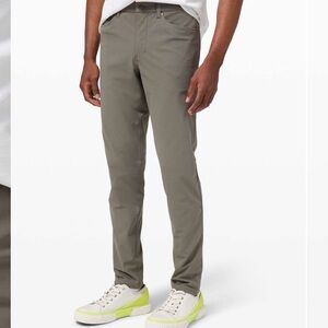 lululemon athletica Men's ABC Pant Slim 30" * Warpstreme size 32 in Gray Sage